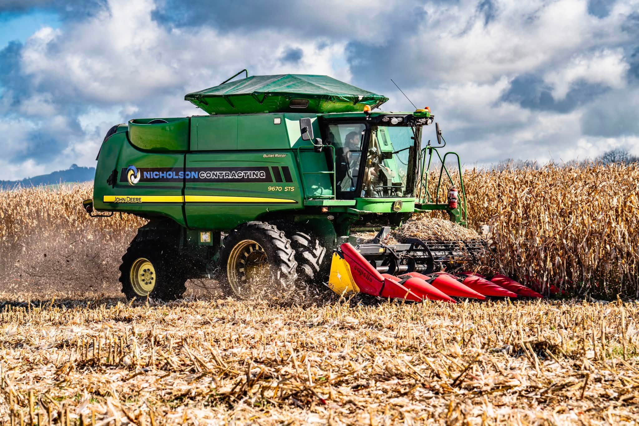 Nicholson Contractors combine working through a crop